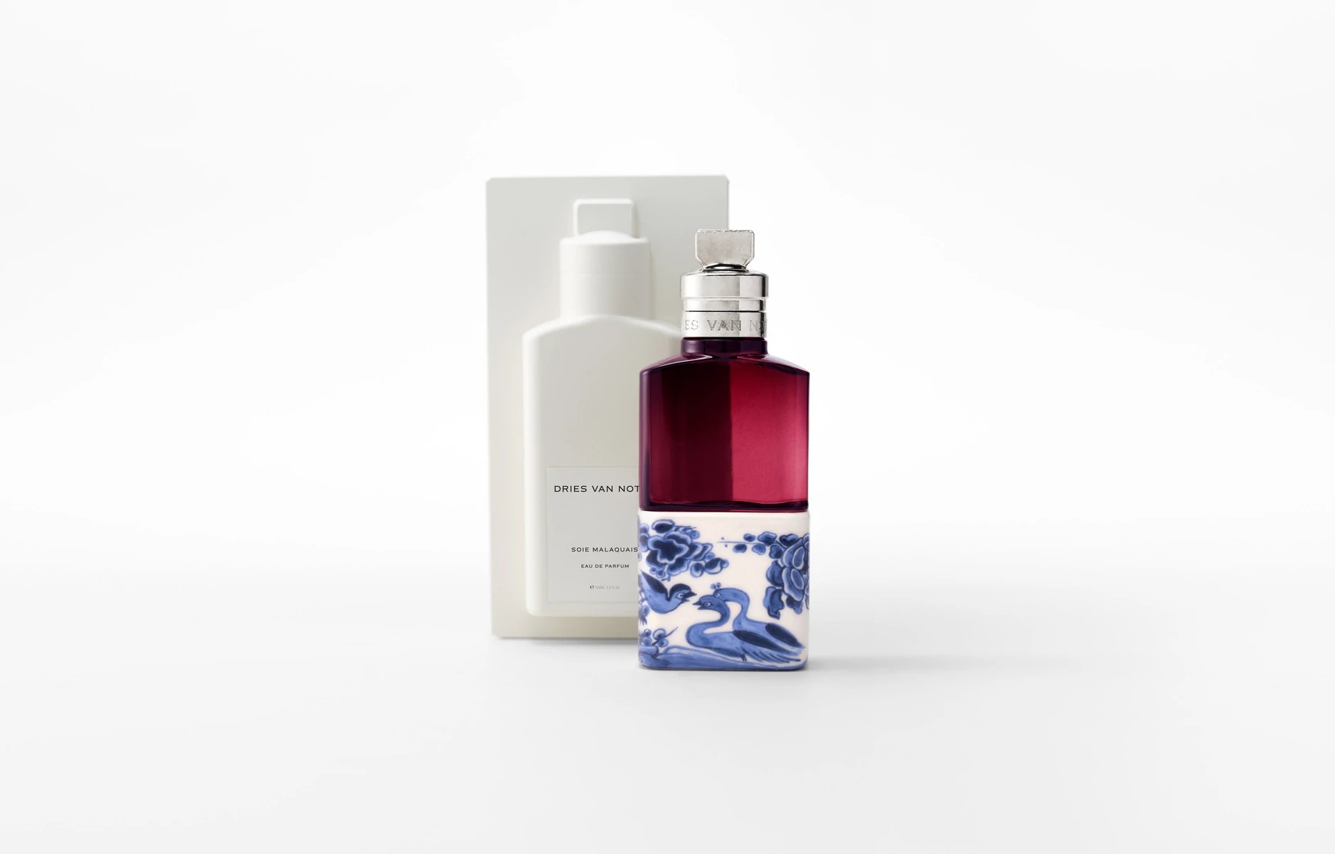 Dries Van Noten lanzó una línea exclusiva de perfumes