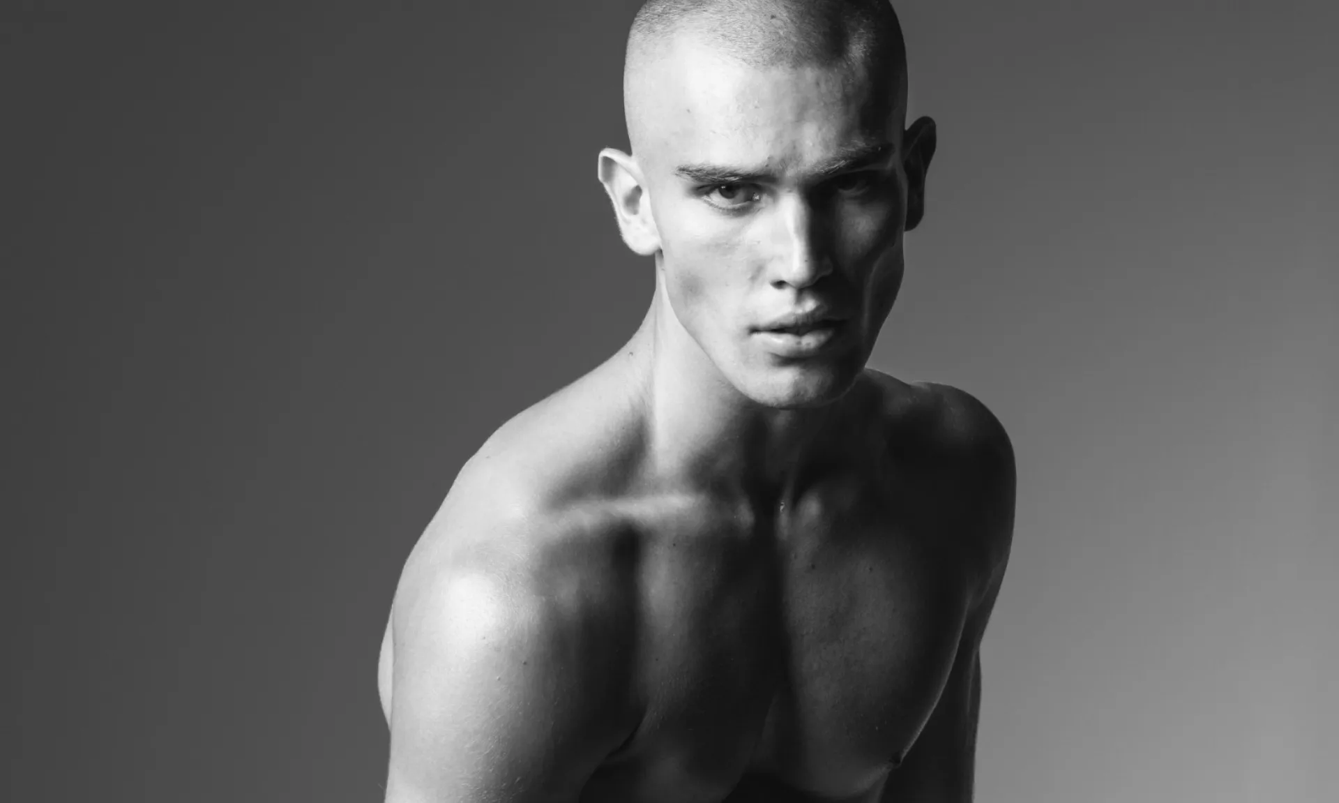 ¿Quién es Josh Mcgregor, uno de los modelos más sensuales de la actualidad?