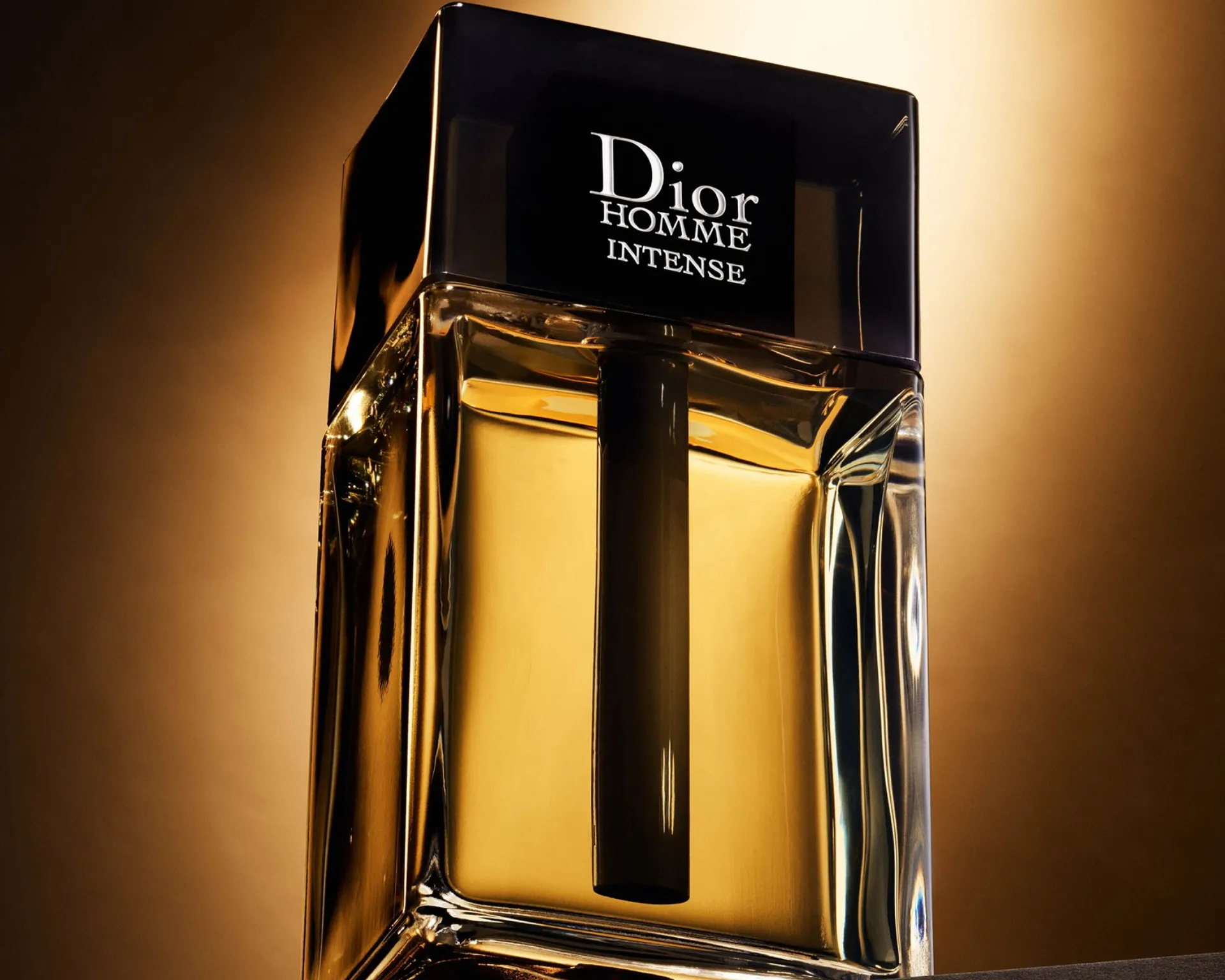 ¿Cuáles son los perfumes Dior para hombres que jamás pasan de moda?