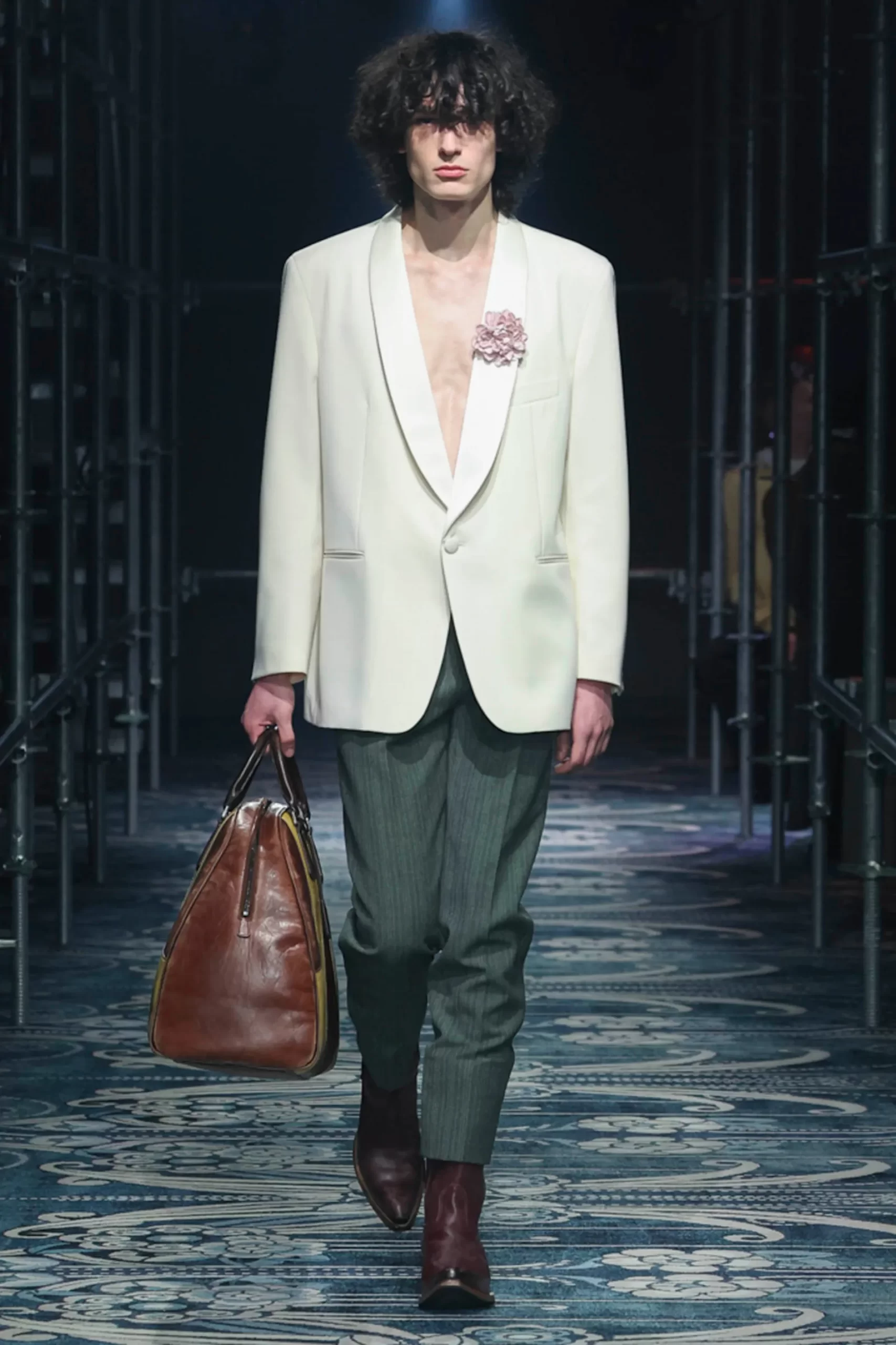 Milan Fashion Week: Prada presentó su colección invierno 2025 para hombres