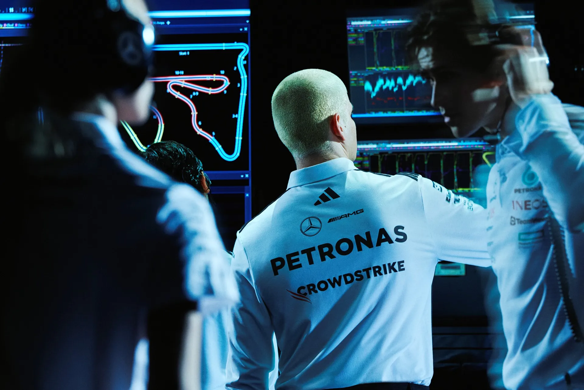 ¿Cómo es y dónde comprar la primera colección de Adidas y Mercedes AMG Petronas F1?